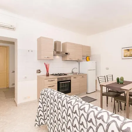 Corso Vittorio & Parco Del Valentino Bright Flat Turin