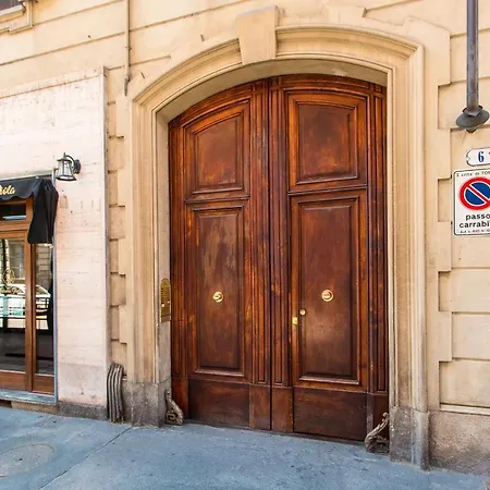 Corso Vittorio & Parco Del Valentino Bright Flat Turin