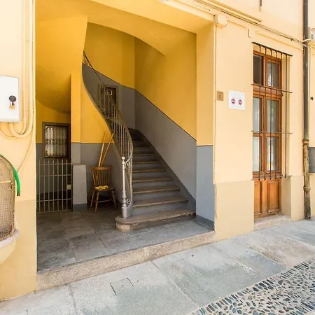 Corso Vittorio & Parco Del Valentino Bright Flat Апартаменты