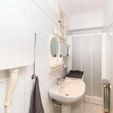 Апартаменты Corso Vittorio & Parco Del Valentino Bright Flat *